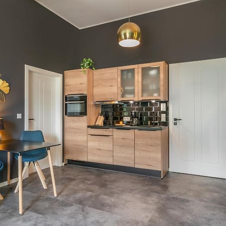 One Moment Boardinghouse - Apartment Tropic Porta Westfalica Bagian luar foto