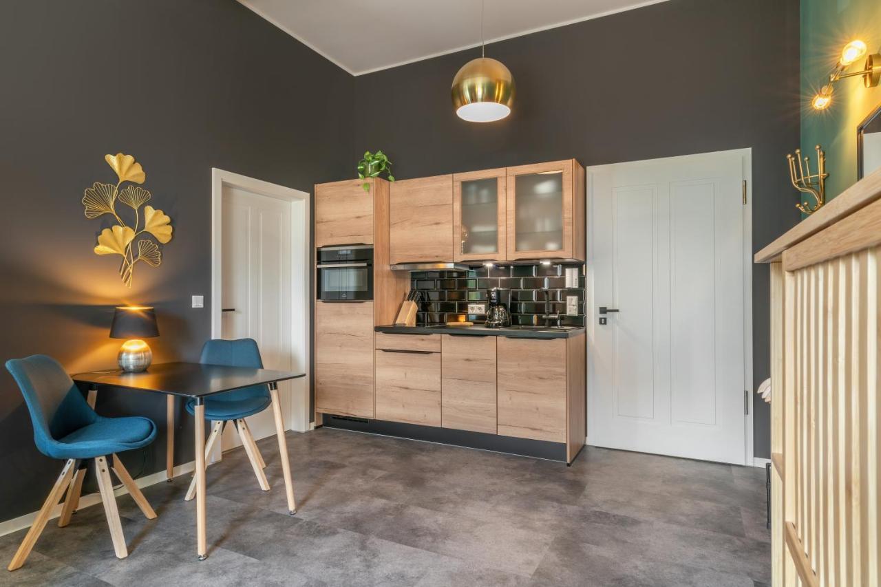 One Moment Boardinghouse - Apartment Tropic Porta Westfalica Bagian luar foto