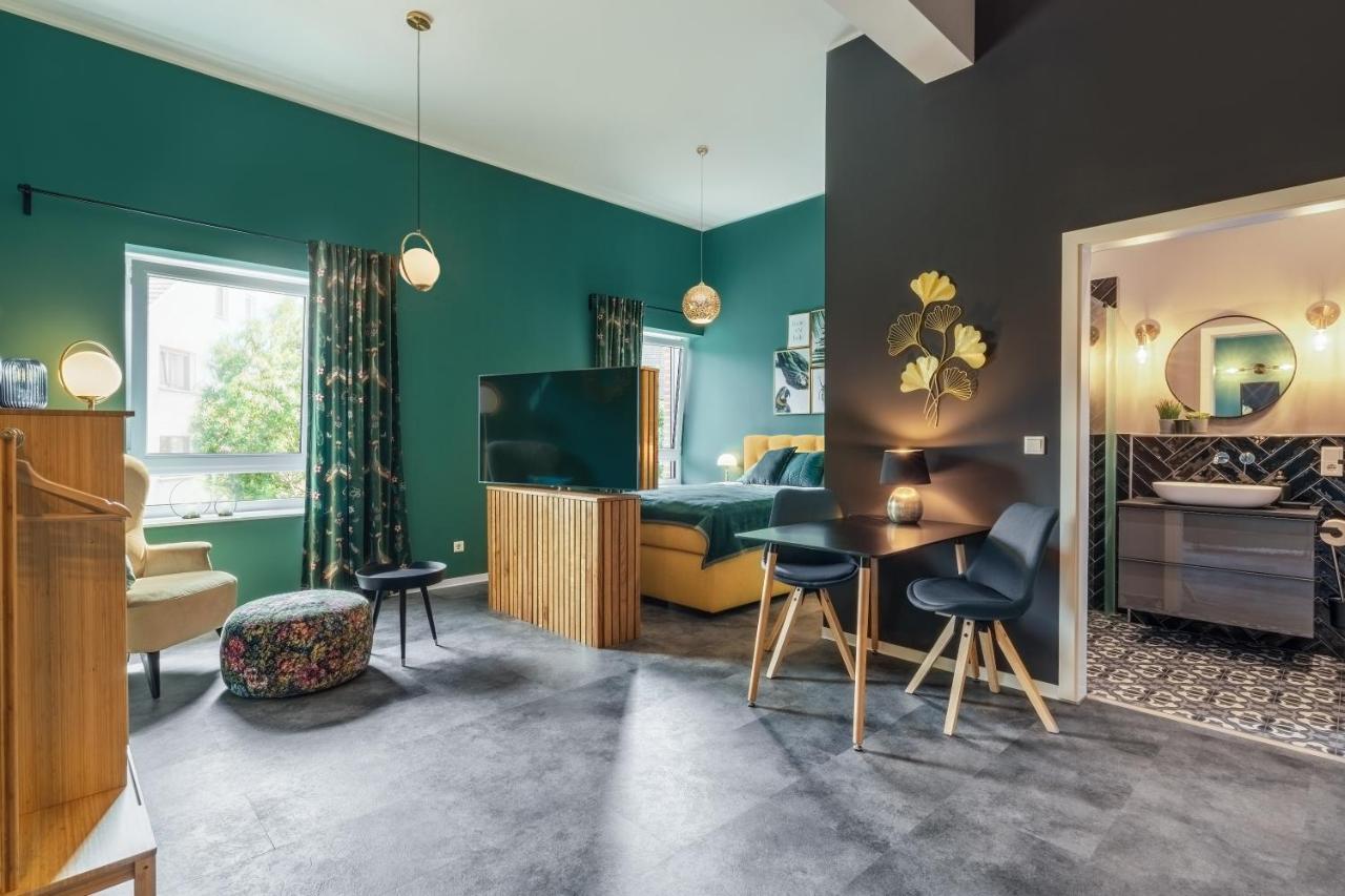 One Moment Boardinghouse - Apartment Tropic Porta Westfalica Bagian luar foto